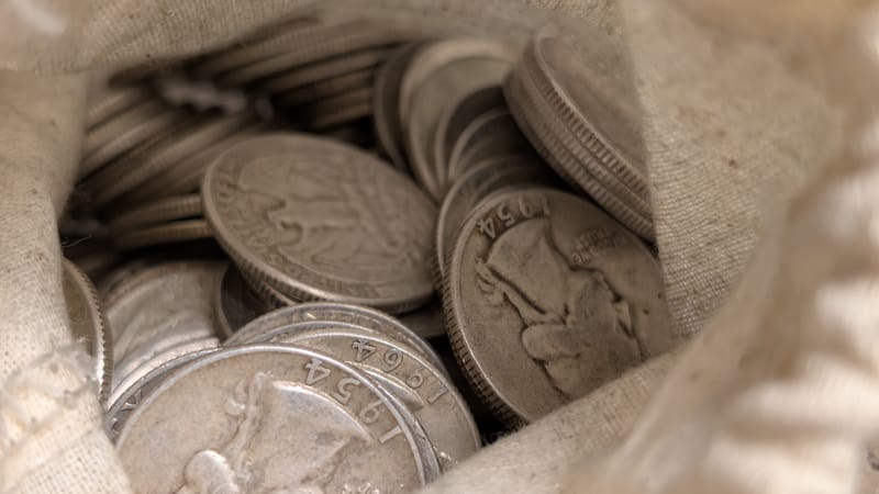 Mixed 90% $1FV Silver USA Quarters - Image 3