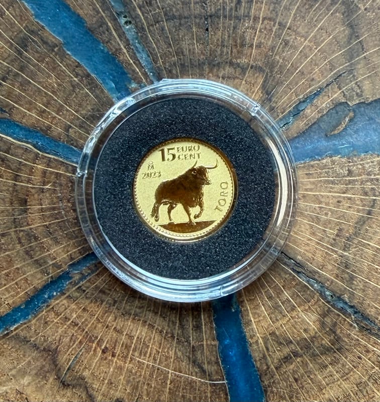 2023 1/10 .999 Gold Spanish Bull  - Image 1