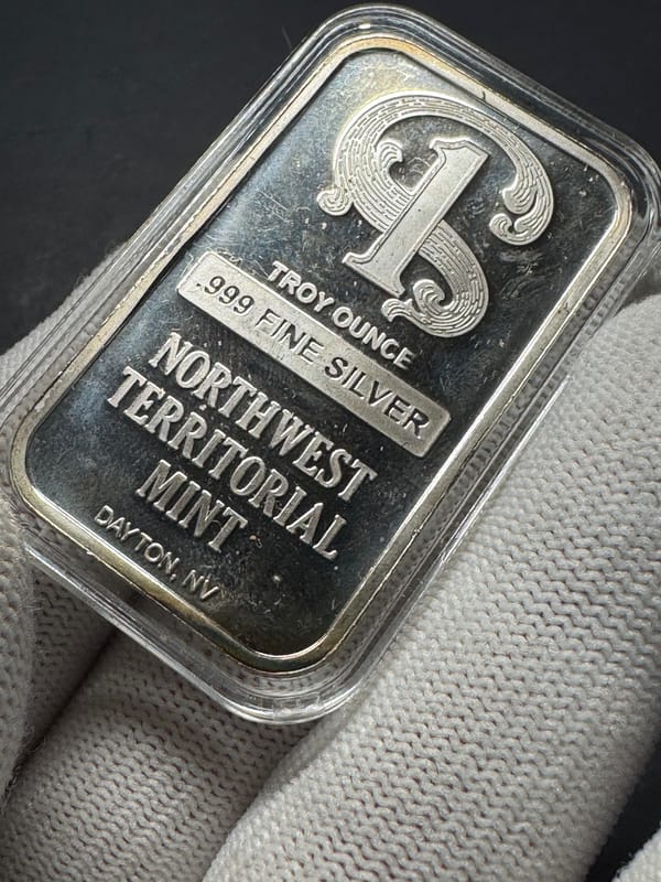 Vintage Northwest Territorial Mint 1 ozt bar .999 - Image 4