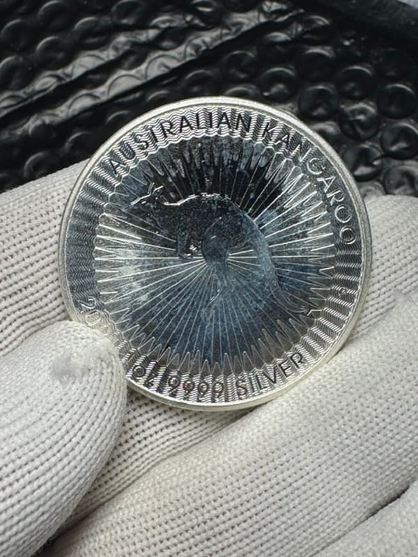 Australian Kangaroo 2021 - 1 oz .9999 Silver - Image 7