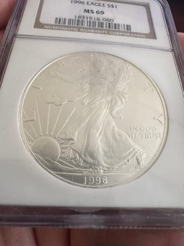 GREAT PRICE on KEY DATE 1996 MS69 American Eagle - Image 6