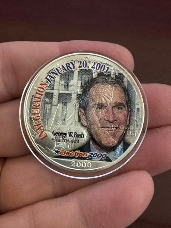 George W Bush colorized 2000 American Eagle 1 oz - Image 7