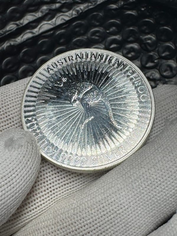 Australian Kangaroo 2021 - 1 oz .9999 Silver - Image 5