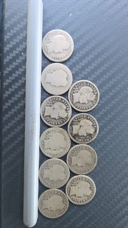 Lot of 10 Barber Dimes - Image 1