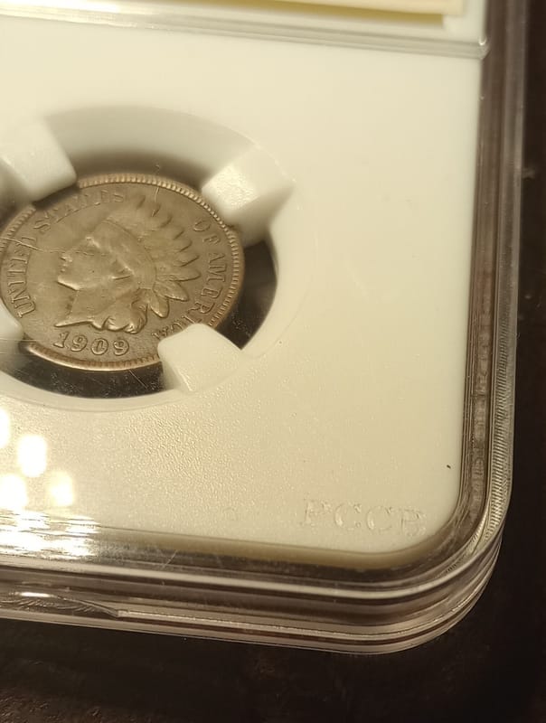 1909 Indian Head Cent Penny NICE VF / XF Sharp   In PCCB Coin Slab  - Image 4