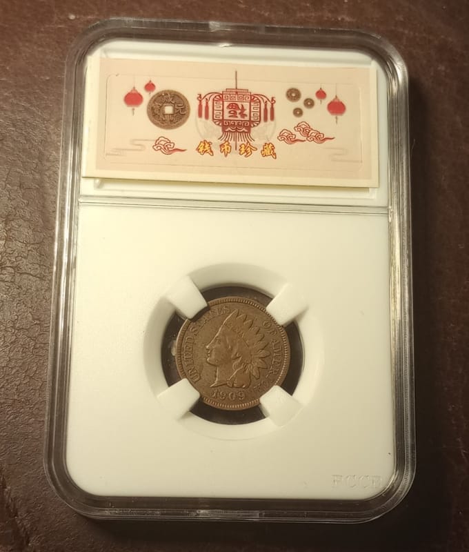 1909 Indian Head Cent Penny NICE VF / XF Sharp   In PCCB Coin Slab  - Image 6