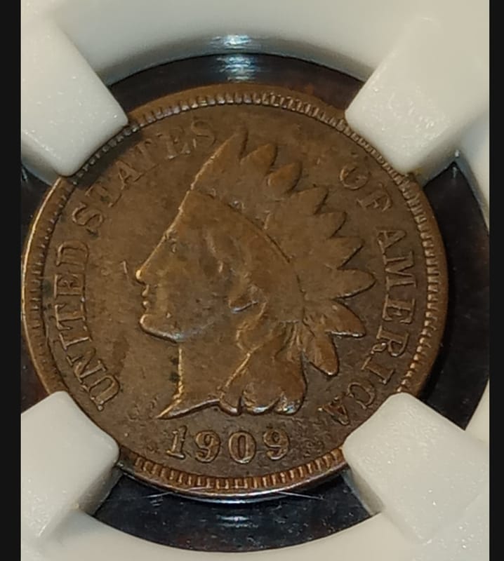 1909 Indian Head Cent Penny NICE VF / XF Sharp   In PCCB Coin Slab  - Image 5