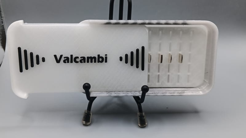 5x 1 Gram .999 Silver Bars Valcambi in custom case - Image 1