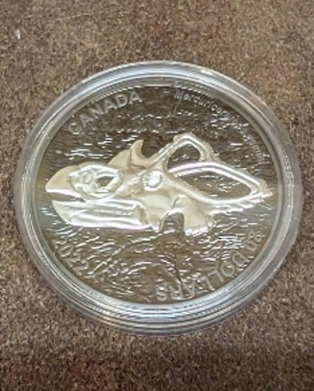 2022 Discovering Dinosaurs Mercury's Horned Face - Image 2