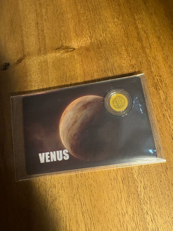 Venus gold - Image 1