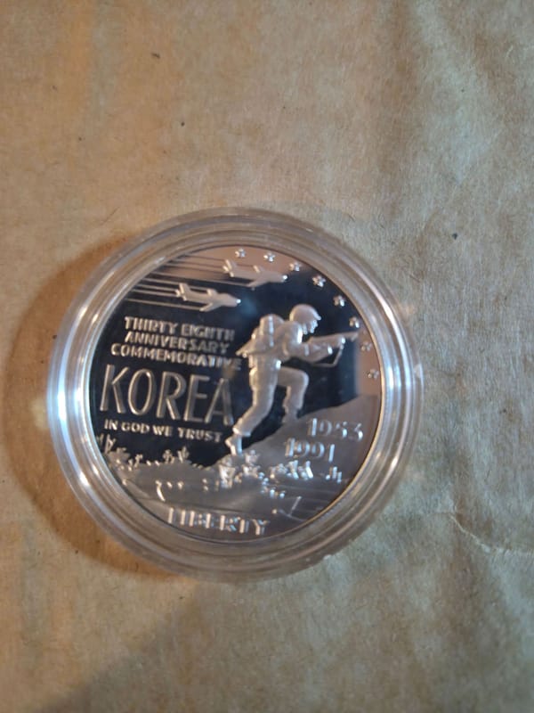1995 Korea war commemorative silver Proof dollar - Image 1