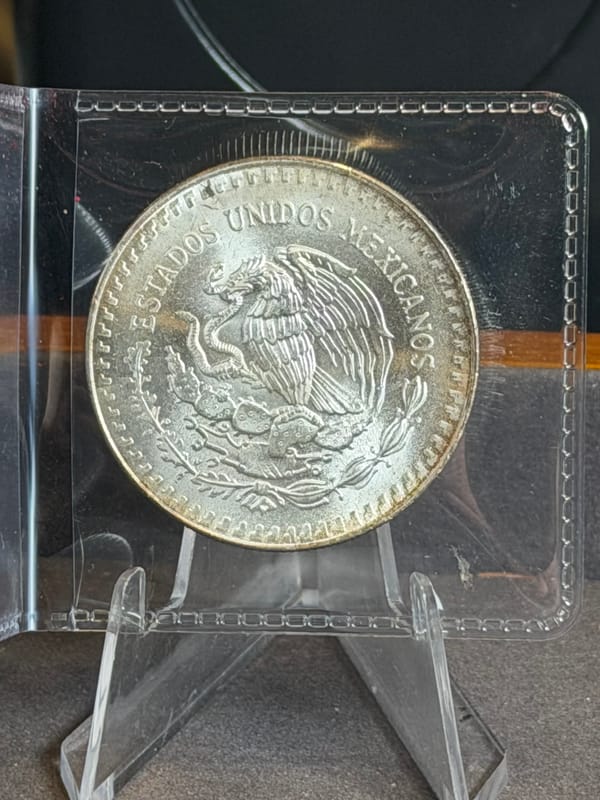 1991 LIBERTAD 1 ONZA SILVER ROUND ~ 1OZ ~ Type 1 - Image 2