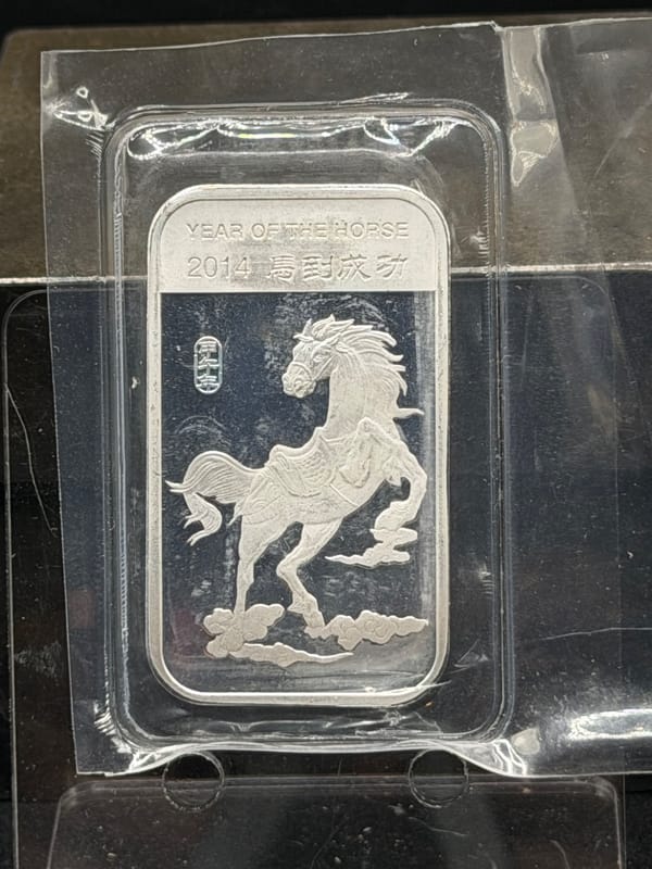NEAR SPOT Silver 1oz 2014 YOT Horse Bar - Image 1