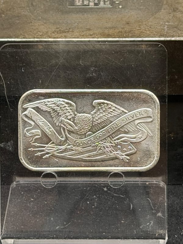 NEAR SPOT Silver 1oz Silvertowne Eagle Bar - Image 1