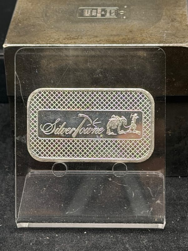 NEAR SPOT Silver 1oz Silvertowne Bar - Image 2