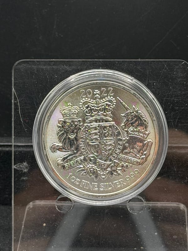 Royal Mint 2022 1oz Fine Silver Royal Coat Of Arms - Image 1