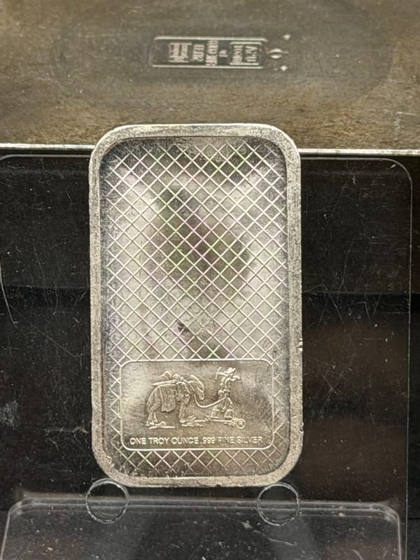 NEAR SPOT Silver 1oz Silvertowne Eagle Bar - Image 2