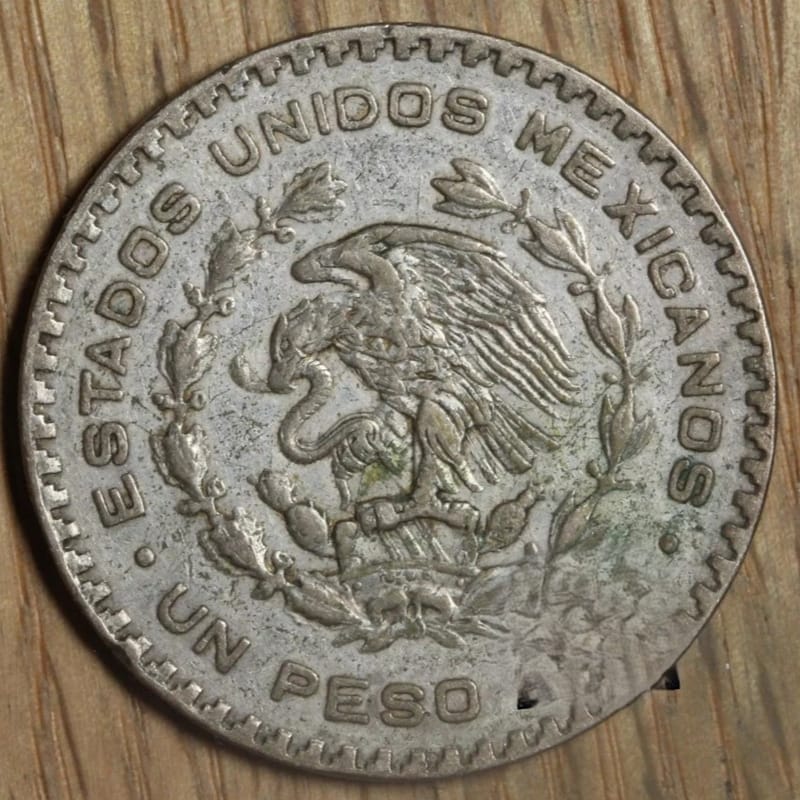 Mexico - 1 Peso - 1957-1967 Silver Coin KM# 459 - Image 2