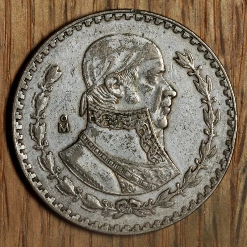 Mexico - 1 Peso - 1957-1967 Silver Coin KM# 459 - Image 1