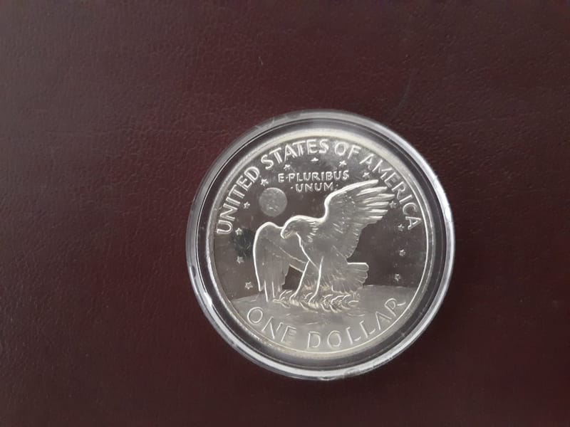 1971 "Brown Ike" 40% Silver Dollar - Capsule Only - Image 2