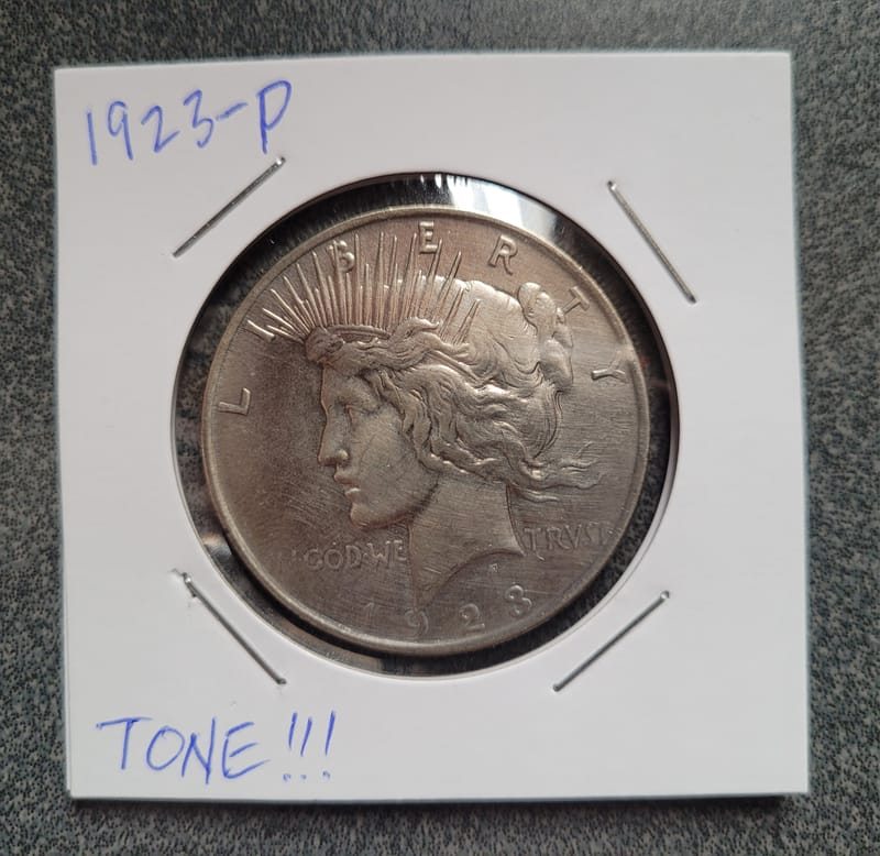 1923-P Peace Dollar - Image 1