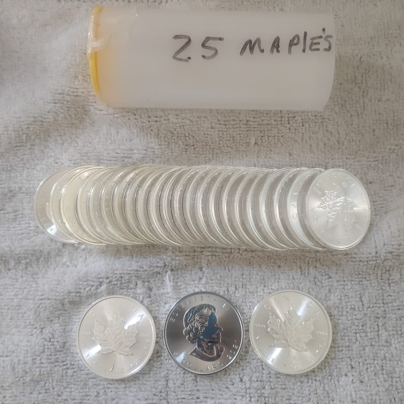 25 Canadian Silver Maple Leafs .9999 2021