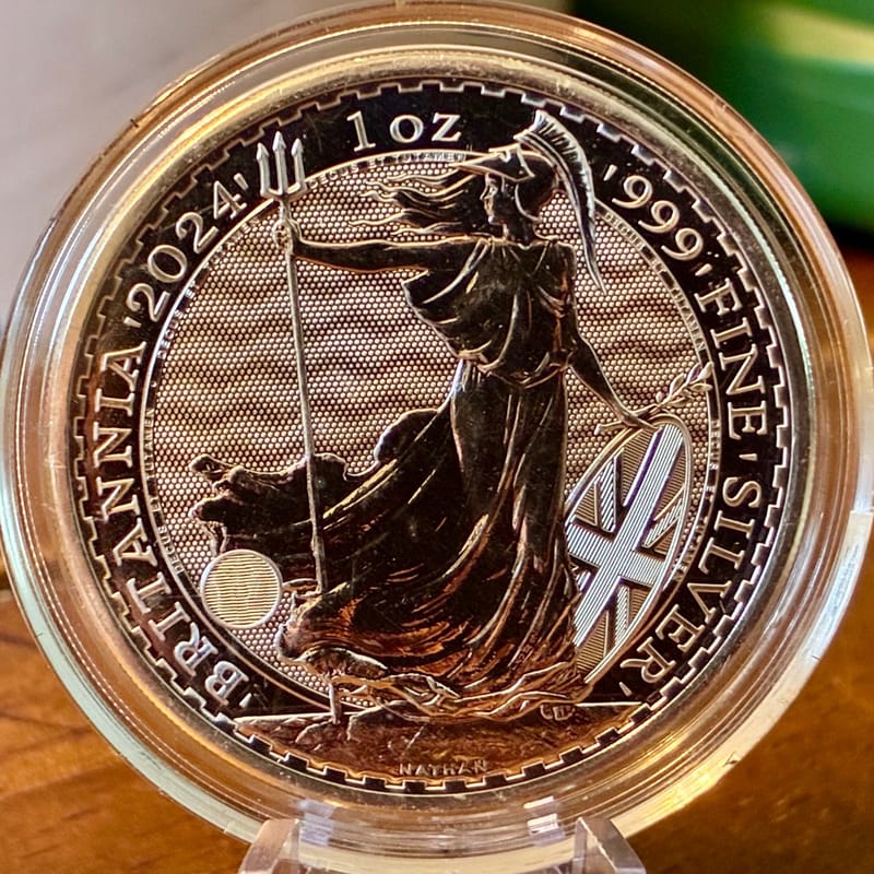 BRITANNIA 1 OZ SILVER COIN BY THE ROYAL MINT