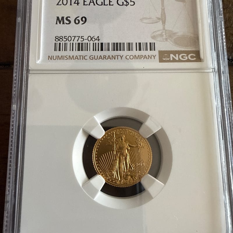 2014 1/10 Gold Eagle NGC MS69