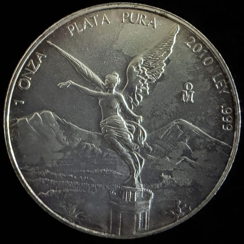 2010 Mexico Libertad 1 oz .999 Silver Coin