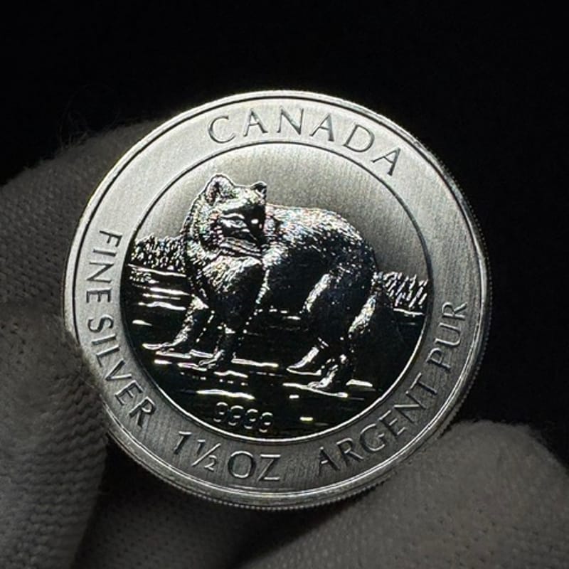 Canada 2014 Silver Arctic Fox 1-1/2 ounce .9999 