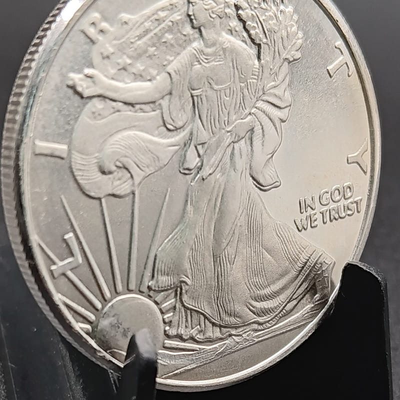 1 oz .999 Fine Silver – Liberty & Eagle Design