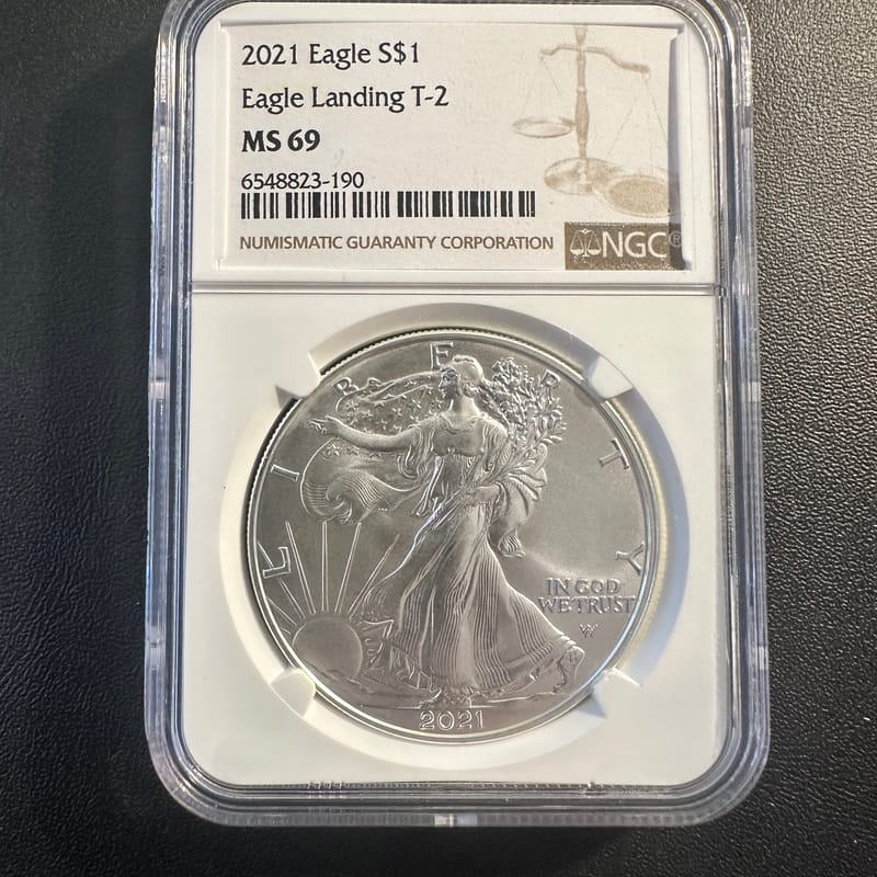 2021 American Silver Eagle. Eagle Landing T-2 MS69