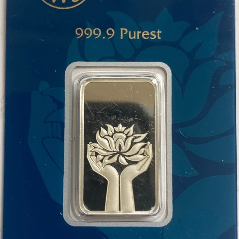 2022 Pamp lotus bar 10 gram